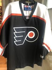 CCM Philadelphia Flyers NHL Adult M Hockey Jersey