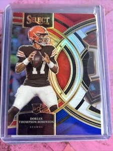 2023 Select Red & Blue Prizm Die-Cut Dorian Thompson Robinson Rookie Prizm - Bild 1 von 2