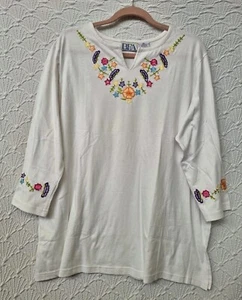 Blusa Mujer BFA Classics Missy XL Blanca Con Bordado Colorido Buen Estado - Imagen 1 de 7