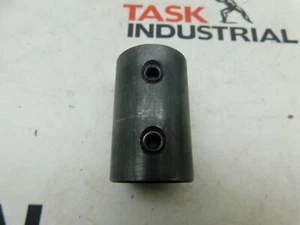 1.5/8" W/ Keyway, 1.5/8" Plain Bore, Set Screw, Rigid Sleeve Shaft Coupling - Picture 1 of 2