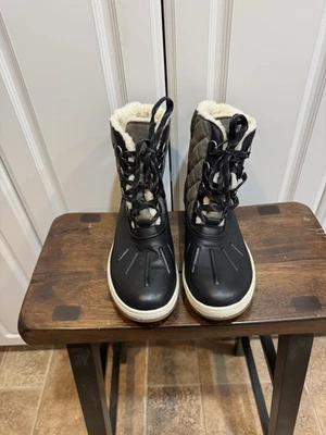 Merona women's black and brown faux fur-lined winter boots, Size 9 - Image 1 of 4