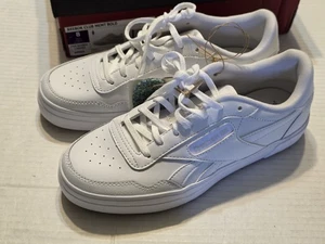 Reebok Damengröße 8 Club Memt Bold Sneaker Schnürschuhe weiß *neu im Karton* - Bild 1 von 12