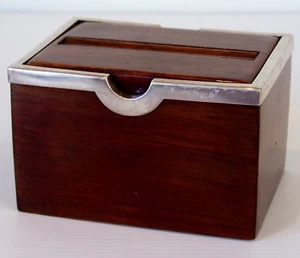 1924 SOLID SILVER & MAHOGANY CIGARETTE DISPENSER JOHN GRINSELL & SONS BIRMINGHAM - Picture 1 of 1