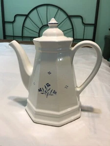 Pfaltzgraff Perennial Cottage Heritage Coffee Pot - Picture 1 of 5
