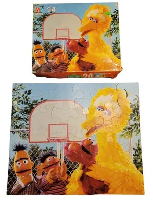Rompecabezas de 24 piezas Big Bird Elmo baloncesto vintage MB 1990 Sesame Street LEER  Foto 1 de 4