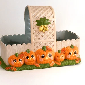 VTG Ceramic Basket Candy Holder Cute Pumpkins Halloween Thanksgiving - Picture 1 of 7