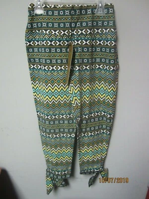 DG2 by Diane Gilman Printed Capri Leggings Size XS with ties...comfy! - Image 1 of 3