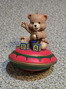 Vintage Christmas ornament Noma Ornamotion Bear on Spinning top EX3969 - Picture 1 of 13