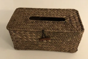 Rectangular Woven Seagrass Wicker Metal Tissue Box Holder Cover 10" x 5.5" x 4" - Picture 1 of 9