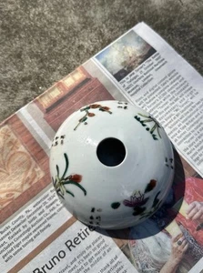 Antigua tapa cúpula china de porcelana pintada a mano floral con caligrafía - años 20 - Imagen 1 de 9