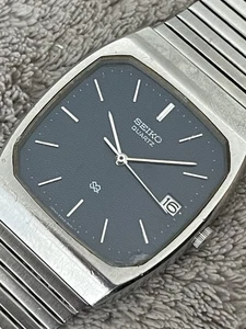 Seiko Tank Mens TV Style Case REF 8222-5070. Vintage Watch Date Blue Dial - Picture 1 of 9