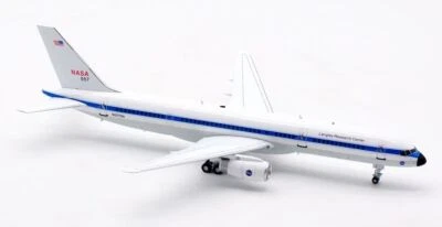 NASA / B757-200 / N557NA / IF757NASA / 1:200 *ÚLTIMO* Foto 1 de 4
