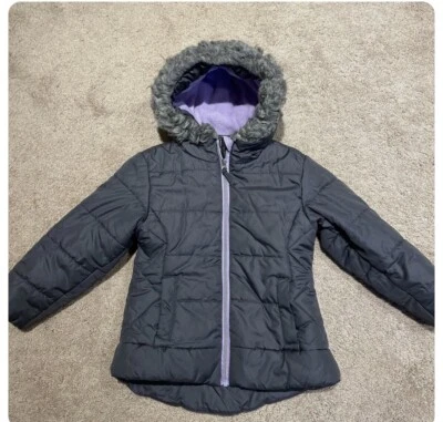 R 1881 Rothschild Niñas Edredón Puffer Chaqueta Piel Sintética Ribete Capucha Carbón 5/6 Foto 1 de 4