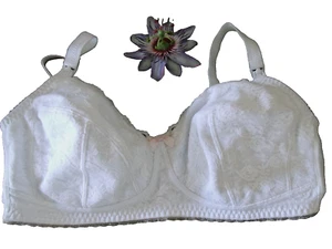Marks & Spencer 34DD Weiß Mix Bügelfrei Spitze Overlay Drop Down Cup Still-BH - Bild 1 von 3