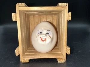 Allyson Nagel Sunny Side Up Collection Egg Figurine 2” tall in crate Signed - Picture 1 of 4