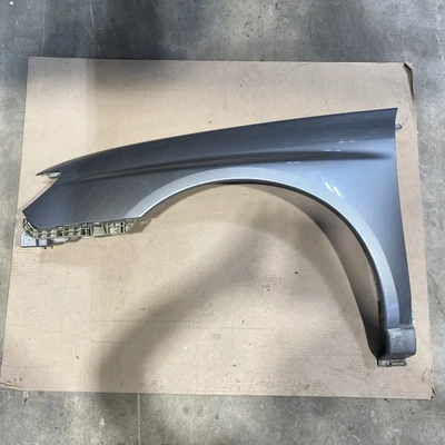 Cubierta de guardabarros delantera izquierda del lado del conductor OEM 26D Subaru Impreza Sti 2006 2007 sedán Foto 1 de 4
