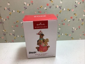 Hallmark Keepsake 2022 Scooby Doo Christmas Ornament “Santa Scooby” - Bild 1 von 5
