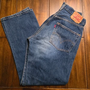 Vintage Levi’s 501 Jeans 34x32 (Actual 32x31) Y2K Grunge Button Fly Straight Leg - Picture 1 of 15