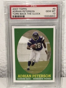 Tarjeta de radiocontrol de novato PSA 10 Adrian Peterson 2007 Topps Football Turn Back the Clock #9 - Imagen 1 de 2