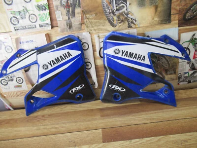 CUBIERTAS DE RADIADOR YZ 125 YAMAHA**2001 YZ 125 2001 Foto 1 de 4