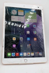 Apple iPad A2270 8th Generation 10,2 Zoll Wi-Fi  32GB Rosé Displayschaden #5034 - Bild 1 von 6