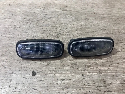 ПАРА ИНДИКАТОРОВ ПЕРЕДНЕГО БОКОВОГО КРЫЛА LAND ROVER FREELANDER 236577W5W - Изображение 1 из 3