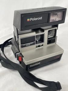 VINTAGE POLAROID CAMERA "SUN 600 LMS" Film Camera W/Strap Tested - Picture 1 of 6