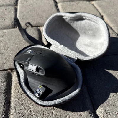 Logitech MX Master 3S Wireless Mouse + Logi Bolt USB + Hard Shell Case - Image 1 of 4