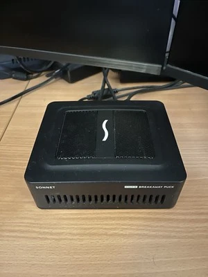 eGPU Breakaway Puck RX 560: Sonnet - Image 1 of 3