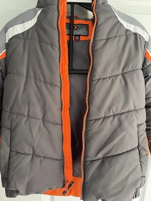 Boys Winter Coat Size 5-6 Grey and Orange Hooded Jacket - Image 1 of 4