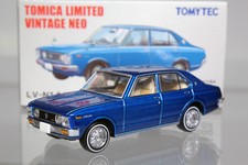 Tomytec Tomy Tomica Vintage LV-N14a Toyota Carina 1600 Super DX 1 : 64