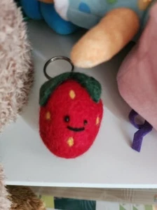 Handmade Felt Strawberry Keychain Cute Red Wool Plush Fruit Gift Charm - Picture 1 of 3