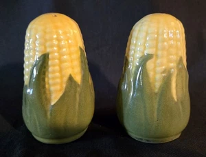 Vintage Shawnee American Art Pottery Corn King Salt & Pepper Shakers - Picture 1 of 3