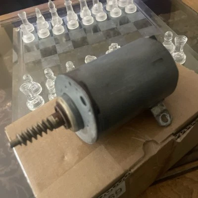 Eccentric Shaft Actuator Valvetronic 11377548388 Fits BMW 328xi 330i X3 X5 Foto 1 de 4