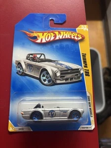 2009 Hot Wheels New Models Triumph TR6 33/42 (Silver) - Picture 1 of 7