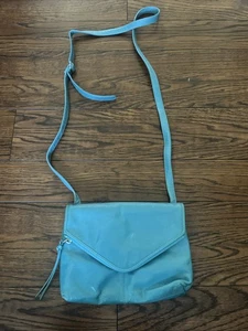 Hobo International Turquoise Leather Crossbody Small Zip Flap Purse Boho Chic - Picture 1 of 17