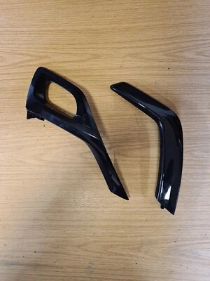 PEUGEOT 208 2014 3 DOOR OSF DRIVER SIDE FRONT DOOR HANDLE TRIM 49110011635 - Image 1 of 4