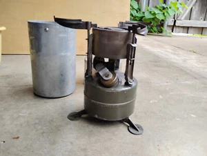 U.S. Military Rogers Akron Ohio 1952 Camp Stove Canister and Stove - Picture 1 of 9