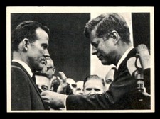 1964 Topps John F. Kennedy #7 President JFK Presents... EX/MT
