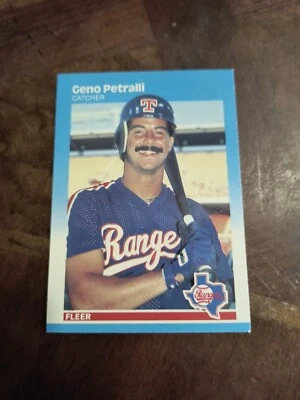 GINO PETRALLI 1987 FLEER GLOSSY #135 FREE SHIPPING - Image 1 of 2
