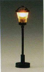 594 Lot 3 lampadaires modernes rue ville 4cm décor HO 1/87 - Foto 1 di 1