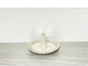 Porcelain Ring Jewelry Dish with Floral Design And Gold Trim. - Picture 1 of 4
