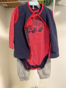 Dreiteiliges Jungen Herbst/Winter Outfit 9-12 Monate Made By PLACE - Bild 1 von 5