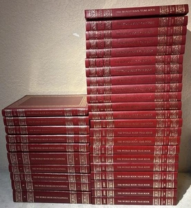 10 Volumes Of The World Book Encyclopedia Set & 22 Year Books(Events Of 86’-07’) - Imagen 1 de 15