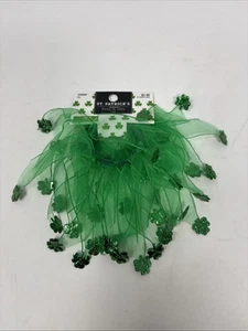 St. Patrick's Day Pony O Green W/ Clovers 🍀 on the Ends Pony Tail Holder Girls - Picture 1 of 2