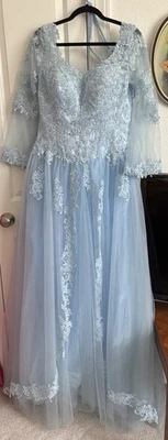 Light Blue Quinceanera Dress Or Costume Party Ball Gown XL - Image 1 of 4