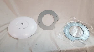 Ubiquiti UniFi uap-ac-pro POE Access Point wireless con piastra a parete SOLO - Foto 1 di 12