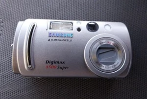 Samsung Digimax 4500 Super Silver 1.5" LCD 4MP 3x Optical Zoom Digital Camera - Picture 1 of 1