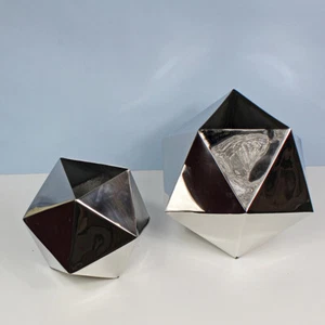 Jarrones de latón plateado con forma de diamante de G Decor - Imagen 1 de 4
