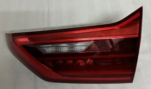 BMW G31 Heckleuchte Heckklappe rechts, gebraucht, optisch + technisch sehr gut - Bild 1 von 3